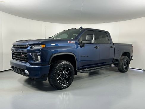 Used 2021 Chevrolet Silverado 2500 LTZ w/ LTZ Plus Package image 3