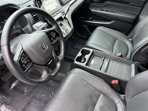Used 2024 Honda Odyssey Elite image 12