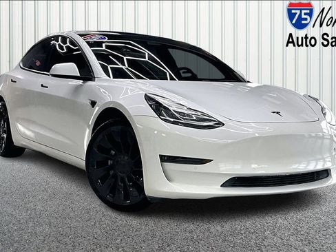 Used 2019 Tesla Model 3 Standard Range Plus RWD image 1