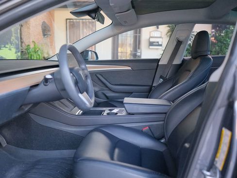 Used 2023 Tesla Model 3 Standard Range RWD image 13