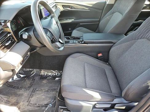 Used 2025 Toyota Camry LE FWD image 21