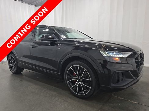 Used 2023 Audi Q8 Premium Plus w/ Premium Plus Package AWD/4WD image 3