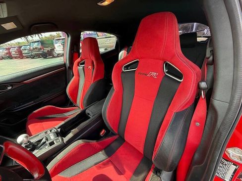 Used 2017 Honda Civic Type R image 19