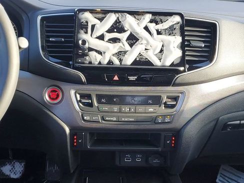 New 2026 Honda Ridgeline RTL image 11