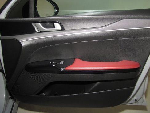 Used 2022 Kia K5 GT-Line w/ GT-Line FWD Premium Package image 21