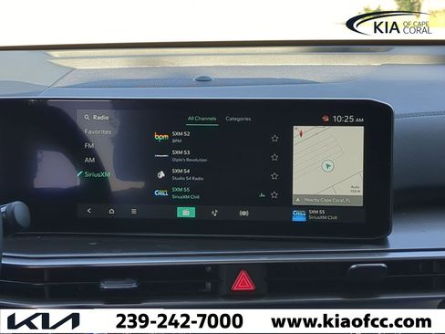 New 2025 Kia Sorento S image 18