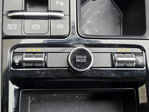 Used 2025 Kia K5 GT-Line image 34