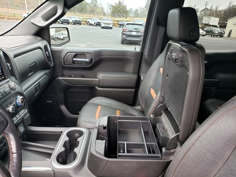 Used 2019 GMC Sierra 1500 AT4 w/ AT4 Premium Package image 29