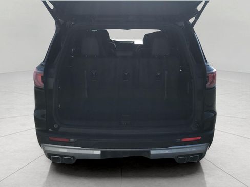 Used 2026 GMC Acadia Elevation w/ Elevation Premium Package AWD/4WD image 12