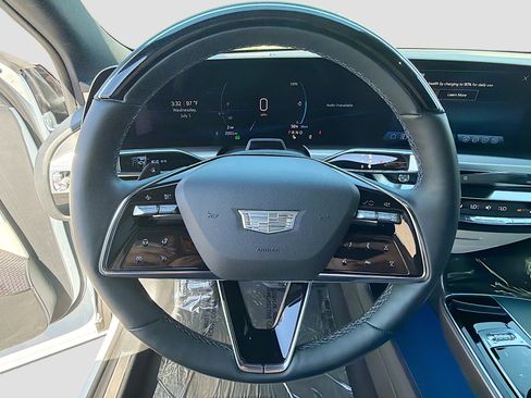 Certified 2026 Cadillac Lyriq Luxury RWD image 11