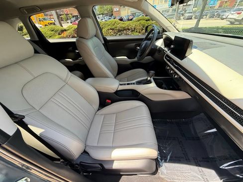Used 2024 Honda HR-V EX-L image 39