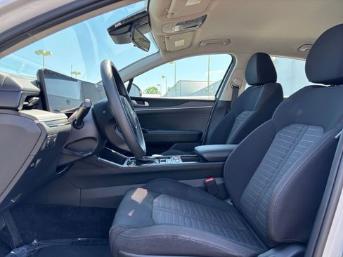 Used 2025 Kia K5 LXS FWD image 25
