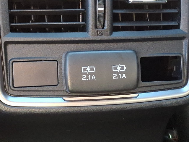 Used 2024 Subaru Forester Limited AWD/4WD image 12
