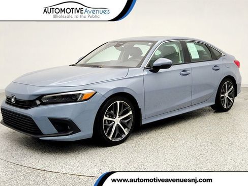 Used 2024 Honda Civic Touring image 1