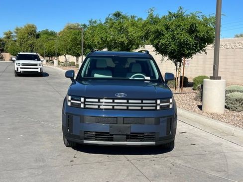 Used 2025 Hyundai Santa Fe SEL image 5