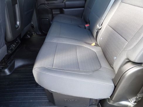 Used 2020 Chevrolet Silverado 1500 LT w/ Convenience Package image 33