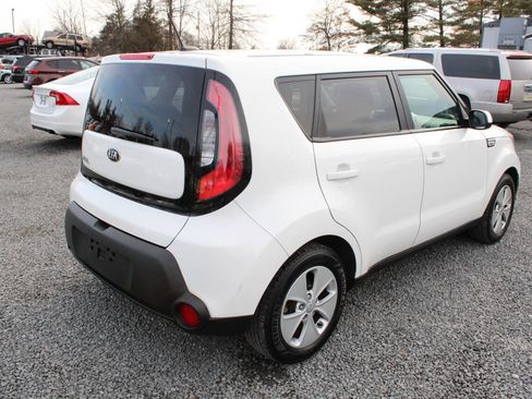 Used 2016 Kia Soul image 7