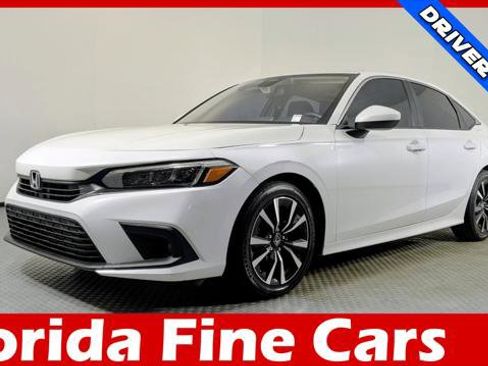 Used 2024 Honda Civic EX image 1