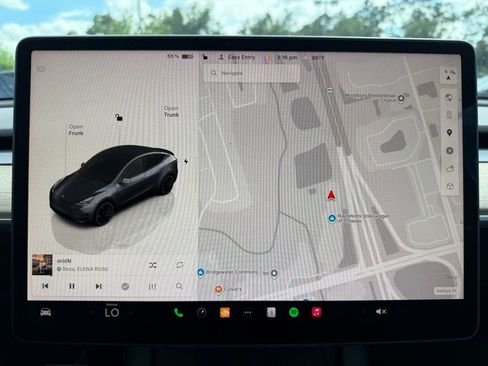 Used 2022 Tesla Model Y Performance AWD/4WD image 25