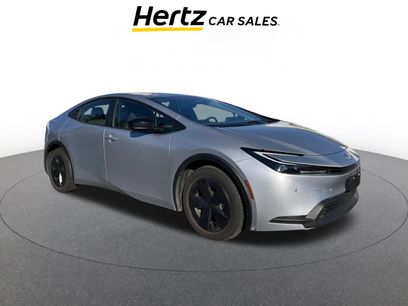 Used 2025 Toyota Prius LE