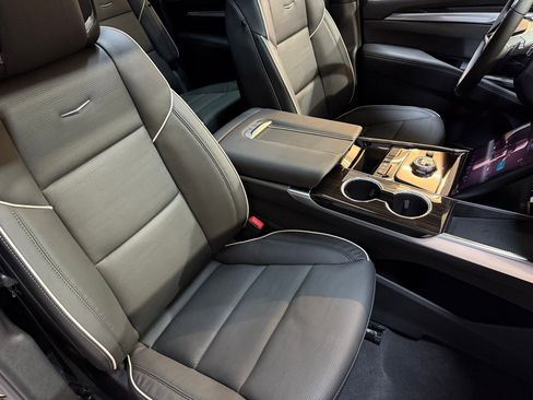 New 2026 Cadillac Escalade ESV Luxury w/ Touring Package image 63