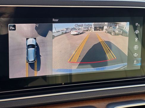 Used 2020 Mercedes-Benz GLE 350 4MATIC w/ Premium Package image 36