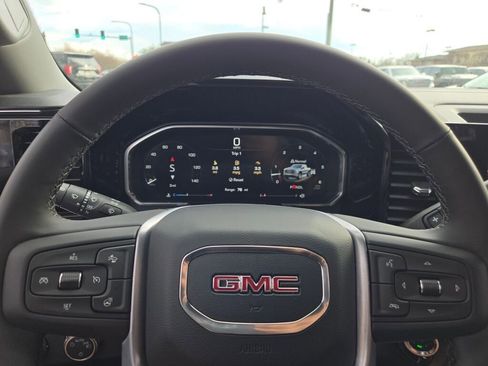 New 2026 GMC Sierra 1500 SLE AWD/4WD image 32