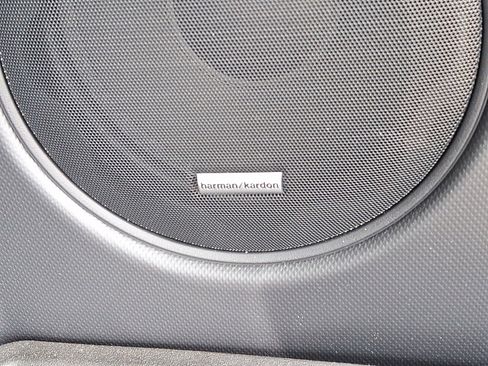 Used 2025 Subaru Forester Touring w/ Touring Package image 47