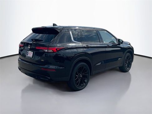 Used 2023 Mitsubishi Outlander SEL image 7