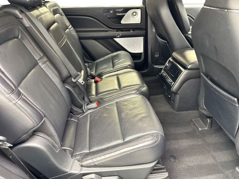 Used 2020 Lincoln Aviator Reserve w/ Equipment Group 202A AWD/4WD image 42