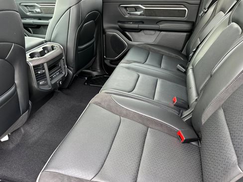 New 2026 RAM 1500 Laramie AWD/4WD image 11