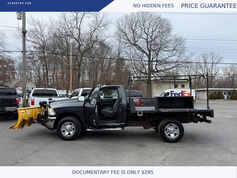 Used 2016 RAM 2500 Tradesman w/ Chrome Appearance Group AWD/4WD image 7