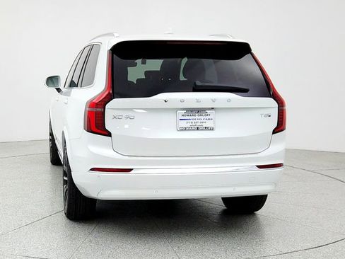 New 2025 Volvo XC90 T8 Plus w/ Protection Package Premier image 6