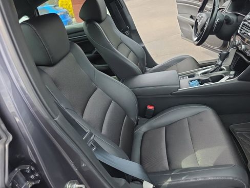Used 2020 Honda Accord Sport image 24