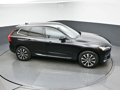 Used 2023 Volvo XC60 B5 Plus AWD/4WD image 46