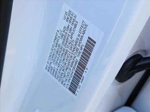 New 2025 Honda Pilot EX-L image 17