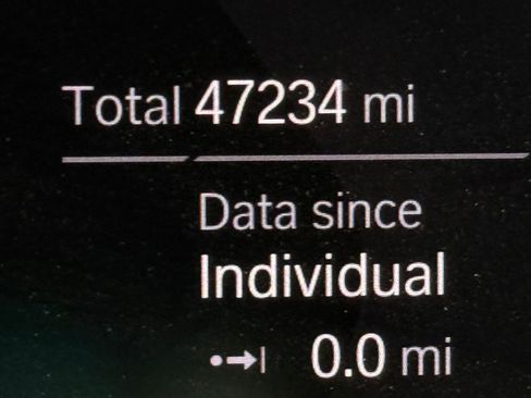 Used 2020 BMW M8 Convertible w/ M Driver's Package image 19