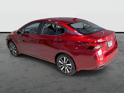 Used 2025 Nissan Versa SV w/ Trunk Package FWD image 2
