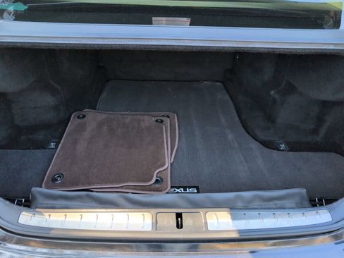 Certified 2020 Lexus LS 500 w/ Accessory Package (Z2) RWD image 20