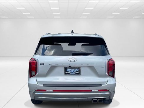 Used 2024 Hyundai Palisade Calligraphy AWD/4WD image 5