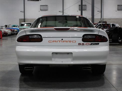 Used 1997 Chevrolet Camaro Z28 w/ Preferred Equipment Group 2 RWD image 23