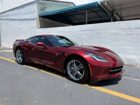 Used 2016 Chevrolet Corvette Stingray Coupe RWD image 8