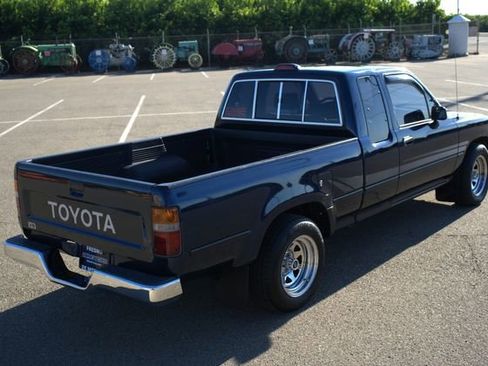 Used 1994 Toyota Pickup DX image 13
