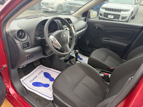 Used 2019 Nissan Versa S Plus FWD image 10