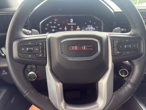Used 2025 GMC Sierra 1500 SLT w/ SLT Premium Plus Package AWD/4WD image 16