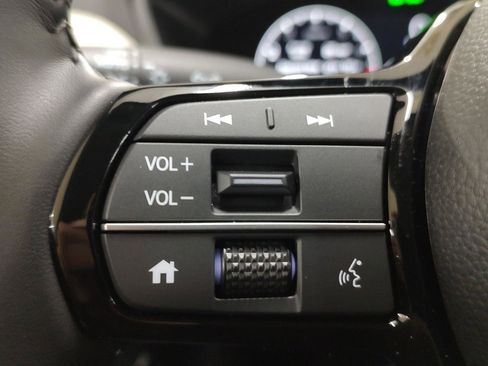 Used 2026 Honda HR-V EX-L image 14