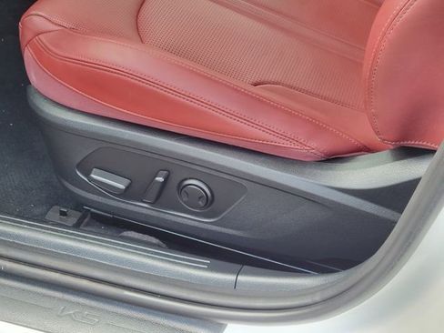 Used 2025 Kia K5 GT-Line w/ GT-Line Premium Package image 10