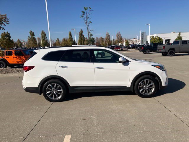 Used 2017 Hyundai Santa Fe Limited w/ Cargo Package AWD/4WD image 5