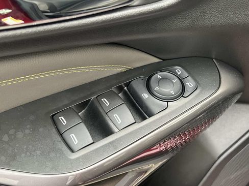 Used 2024 Chevrolet Trax ACTIV w/ Driver Confidence Package FWD image 13