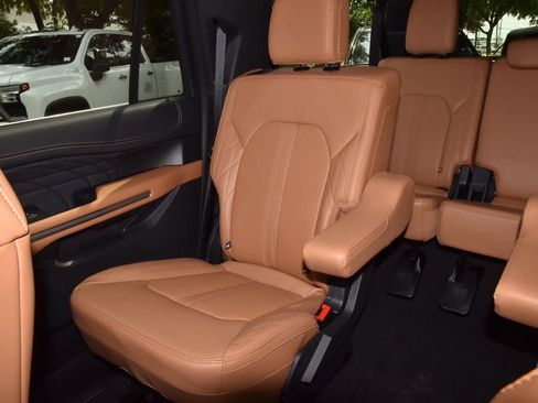 Certified 2024 Ford Expedition Max Platinum AWD/4WD image 20